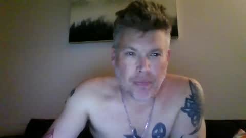 hunginhville2347 online show from March 30, 8:47 am