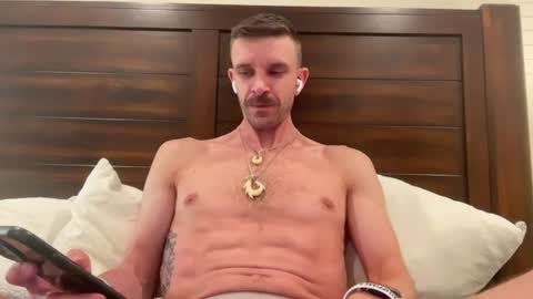 hungrunner24 online show from July 28, 3:37 am