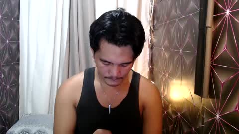 hunkylloyd online show from January 8, 6:41 am