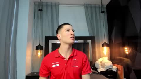 hunterheat_ online show from January 15, 11:41 am