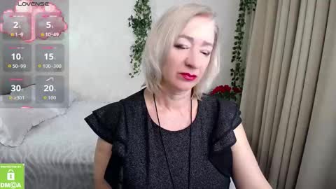 Irena online show from November 7, 2:30 pm