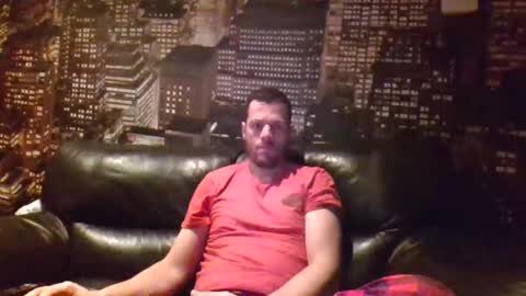 Snapshot of hurley7890 chatting on February 15, 3:20 am hurley7890 online show from February 15, 3:20 am