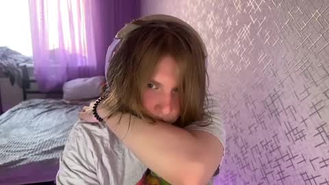 hurtqqq online show from June 8, 1:28 am