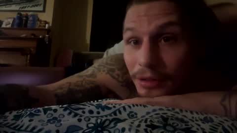 husbandandwife2011 online show from February 1, 4:46 am