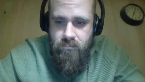 huskygengar22 online show from September 29, 4:55 am