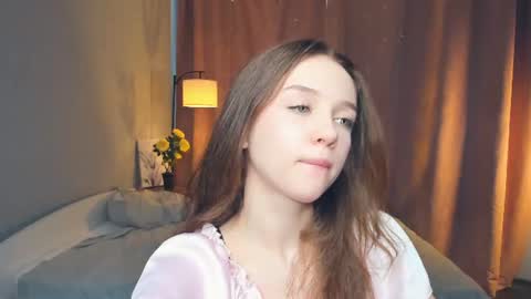 Lily online show from June 13, 7:52 am