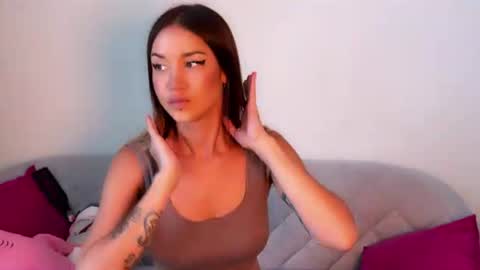 Your submissive lady 3 online show from June 16, 4:05 am