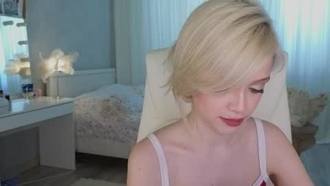 Joselle online show from March 16, 5:44 am