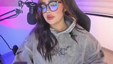 Ari online show from February 18, 2:00 am