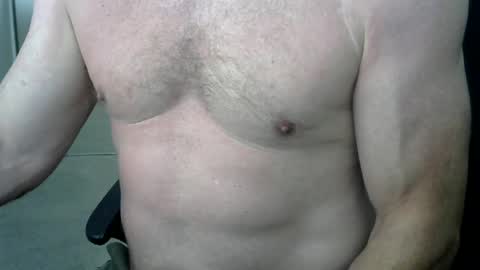 i_was_a_shy_dad online show from July 4, 5:05 pm