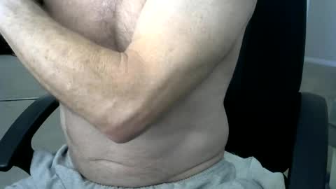 i_was_a_shy_dad online show from July 28, 3:32 pm