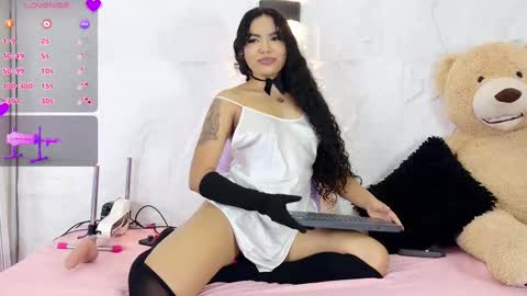 Snapshot of iam_lilo chatting on September 19, 11:30 pm iam_lilo online show from September 19, 11:30 pm