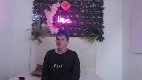 Snapshot of iam_lukas__ chatting on September 26, 5:15 am iam_lukas__ online show from September 26, 5:15 am