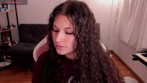 On instagram Imm  NikkiHelp me reach 100 likes online show from November 21, 2:42 am