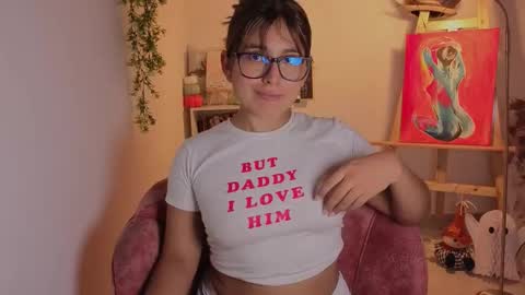     online show from November 4, 9:27 pm