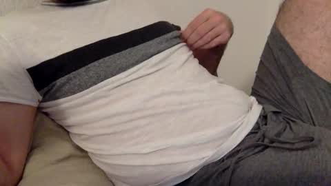 iam_will online show from February 9, 10:52 am