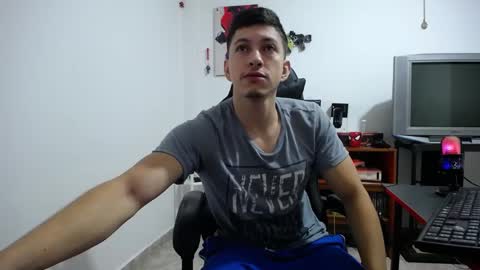 iam_yourbabyprincess_xd online show from September 19, 5:11 am