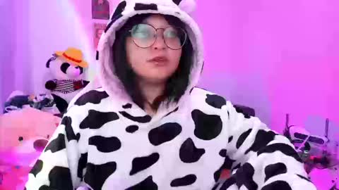 Zoe 3 online show from September 23, 1:10 am