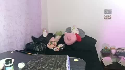 Zoe 3 online show from February 1, 1:23 am