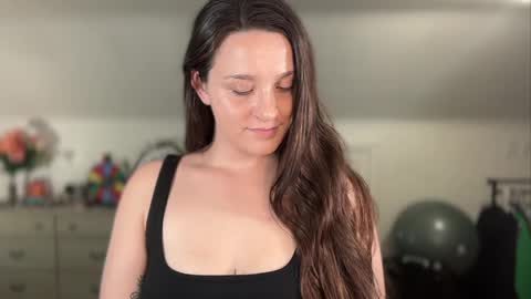 Crystal online show from April 4, 2:29 am