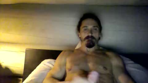 iamfa9 online show from November 26, 2:53 am