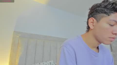 Juliiiiian online show from March 12, 10:37 am