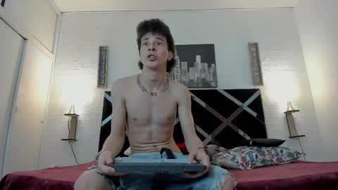 Mariano online show from November 11, 4:25 am