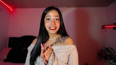 Camila online show from December 2, 2:24 am