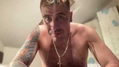 iamtheparty200 online show from October 25, 3:40 am