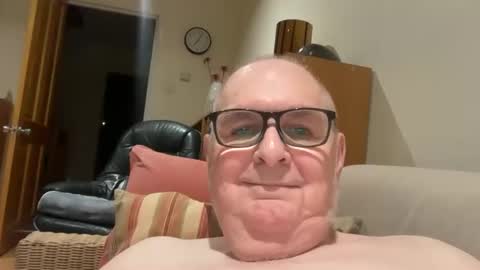 ian53a - mature UK man for same online show from January 27, 7:03 pm