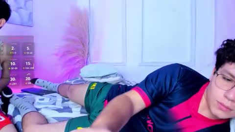 Ian and Austin  online show from January 16, 1:20 pm