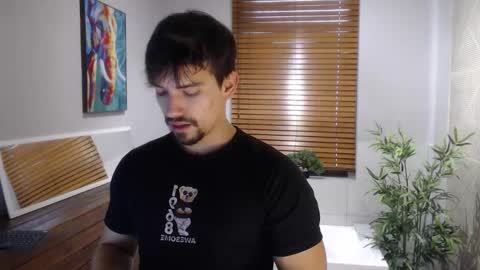 Ian Davis online show from September 13, 12:07 pm