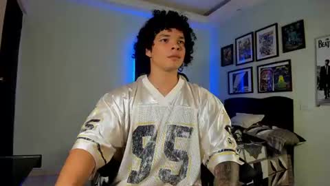 Andres online show from July 1, 4:26 pm