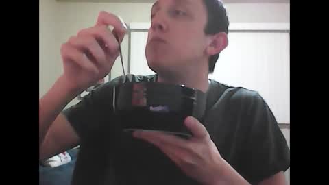 Snapshot of ibtlover900 chatting on December 9, 7:28 am ibtlover900 online show from December 9, 7:28 am