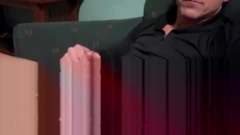 iceknight03 online show from December 4, 8:25 am