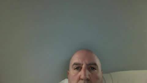 Snapshot of icumming chatting on February 20, 2:35 pm icumming online show from February 20, 2:35 pm