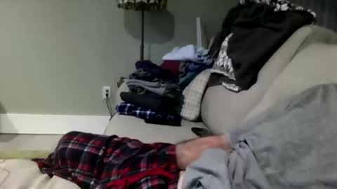 icumming online show from November 23, 6:33 am