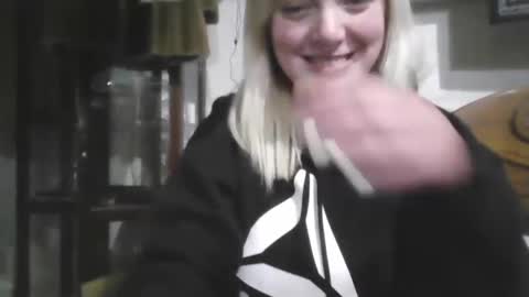 kennedyblue online show from December 26, 10:16 am