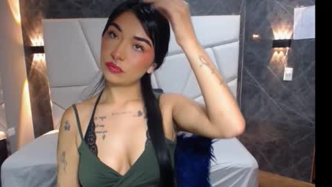 Tifanny online show from February 27, 11:30 pm