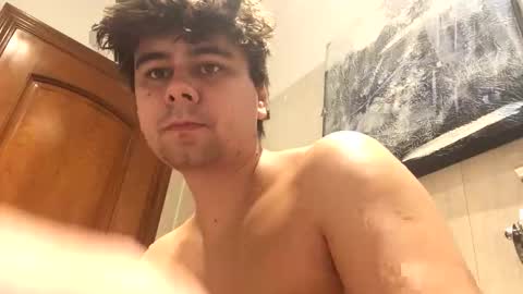 idkwhattowatch online show from September 12, 11:01 am