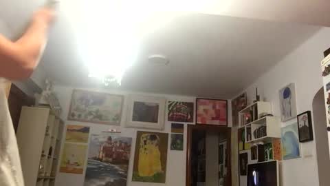 idkwhattowatch online show from September 17, 5:16 pm