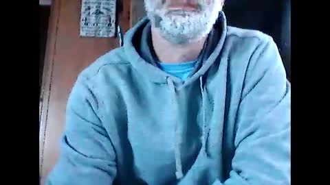 idkwhyidothis348732 online show from March 1, 2:23 pm