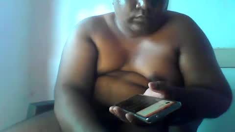 idontmind367890646 online show from August 2, 5:31 am
