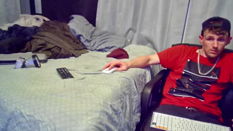 Snapshot of igetherwetter chatting on January 31, 3:41 am Amiri Roue online show from January 31, 3:41 am