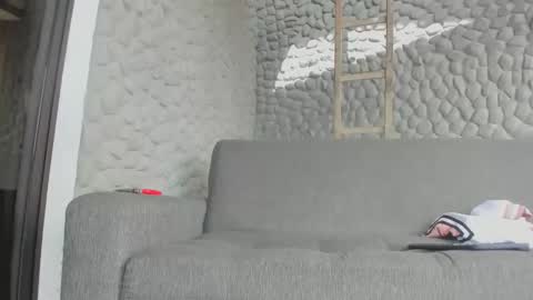 Iham online show from December 17, 6:25 pm