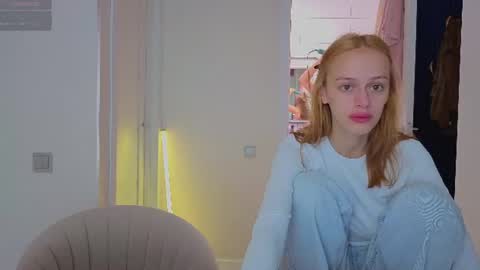 Julia and Mira online show from July 28, 7:28 am