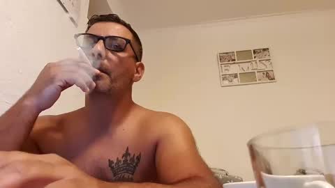 Snapshot of ihtiandar1008 chatting on September 21, 4:49 am ihtiandar1008 online show from September 21, 4:49 am