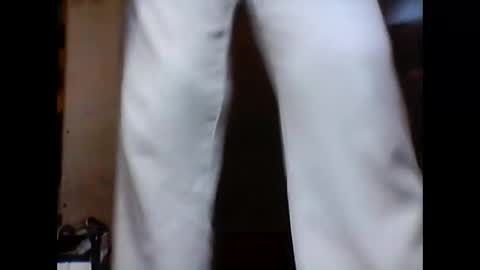 iiiirasoa online show from June 12, 8:02 am