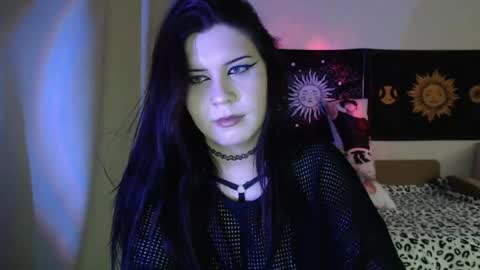 Vella online show from May 29, 5:55 pm