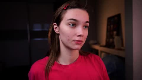 ileanacampbel online show from December 18, 5:03 am